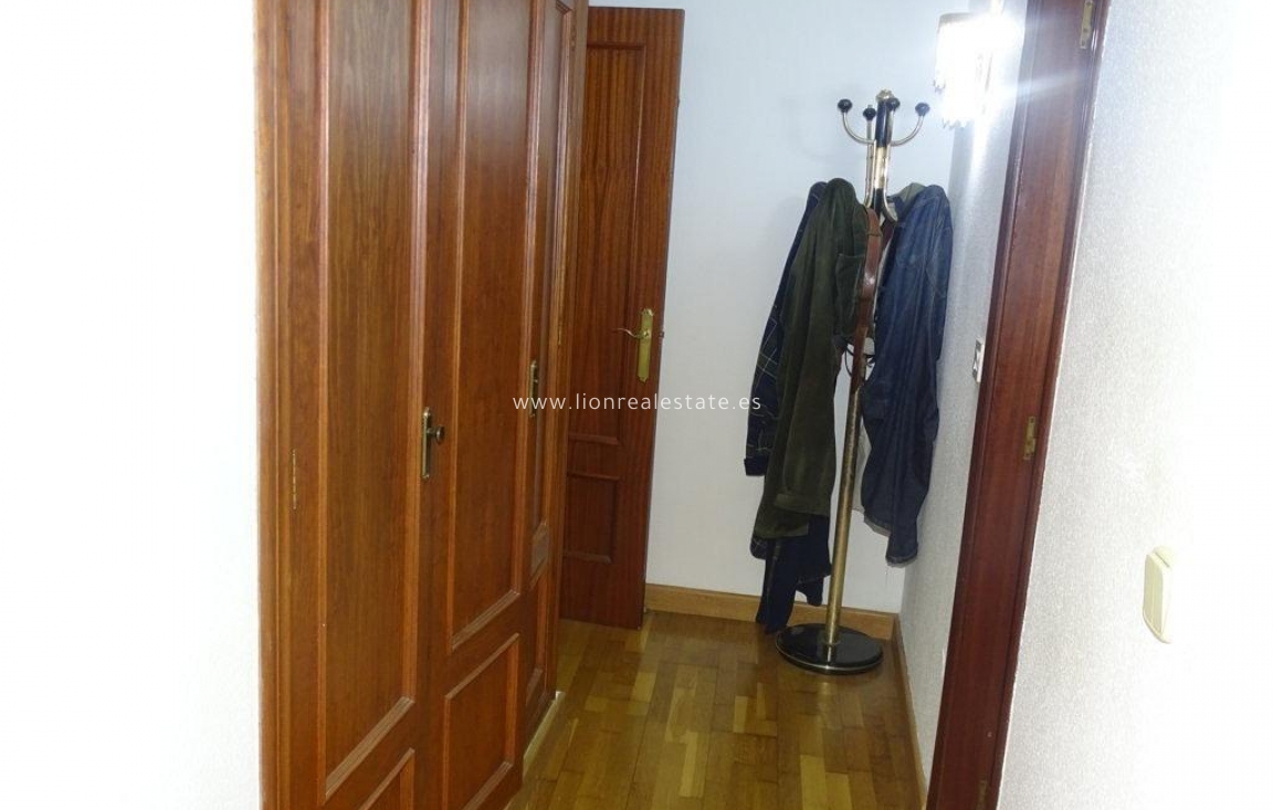 Reventa - Apartamento / piso - Torrevieja