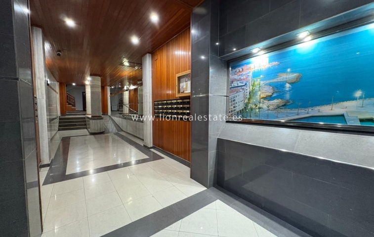 Reventa - Apartamento / piso - Torrevieja