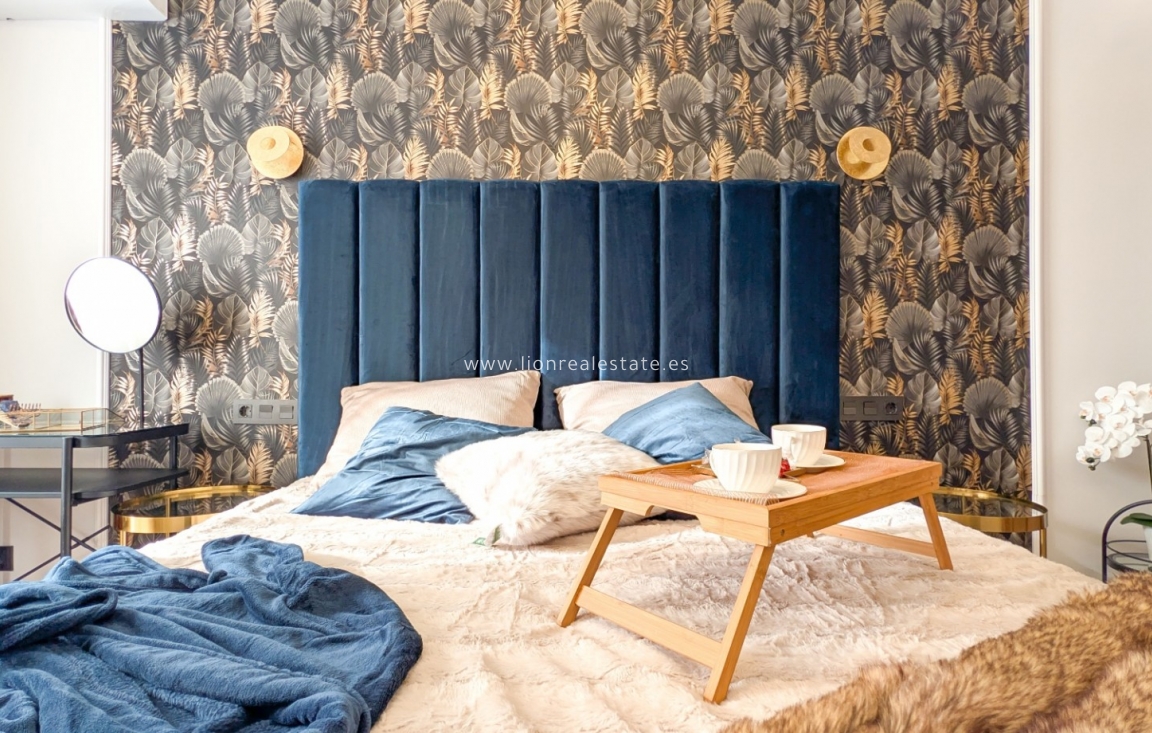 Reventa - Apartamento / piso - Torrevieja