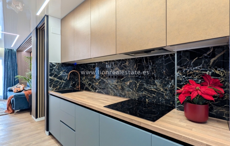 Reventa - Apartamento / piso - Torrevieja