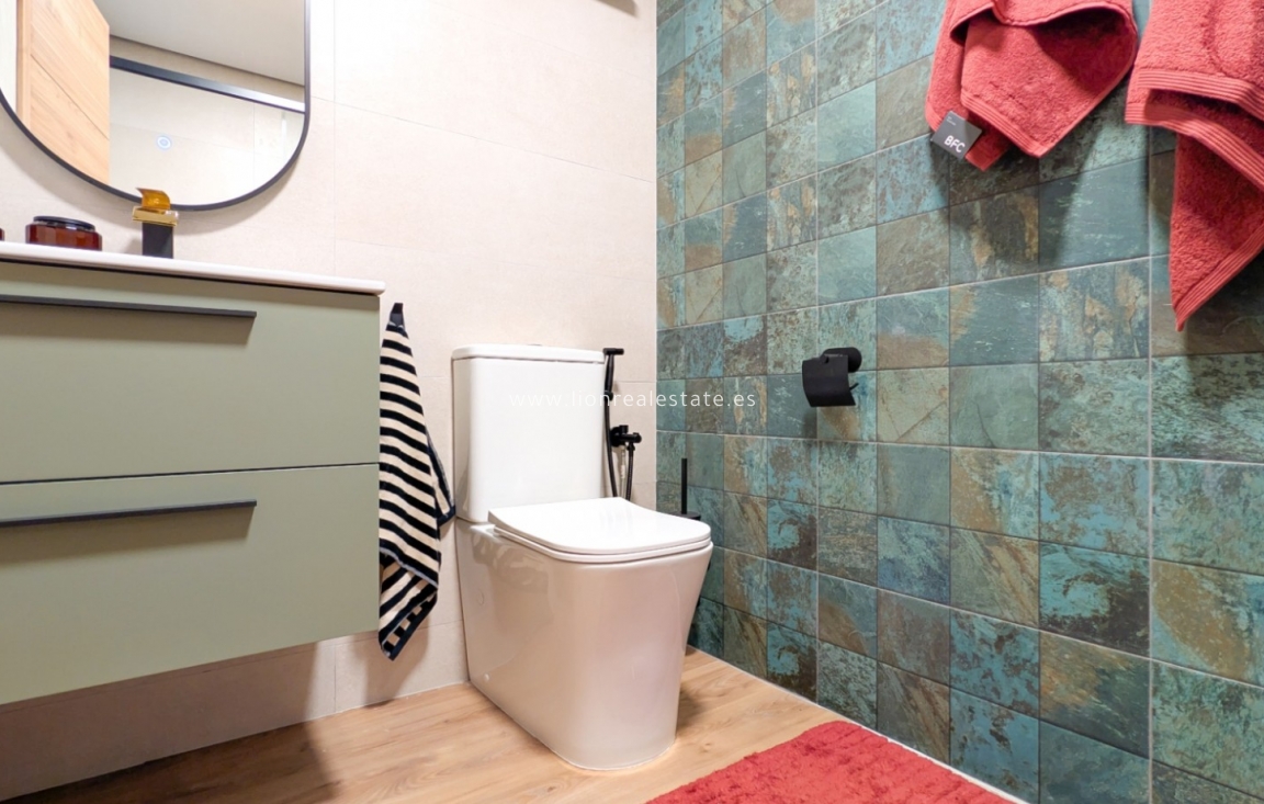 Reventa - Apartamento / piso - Torrevieja