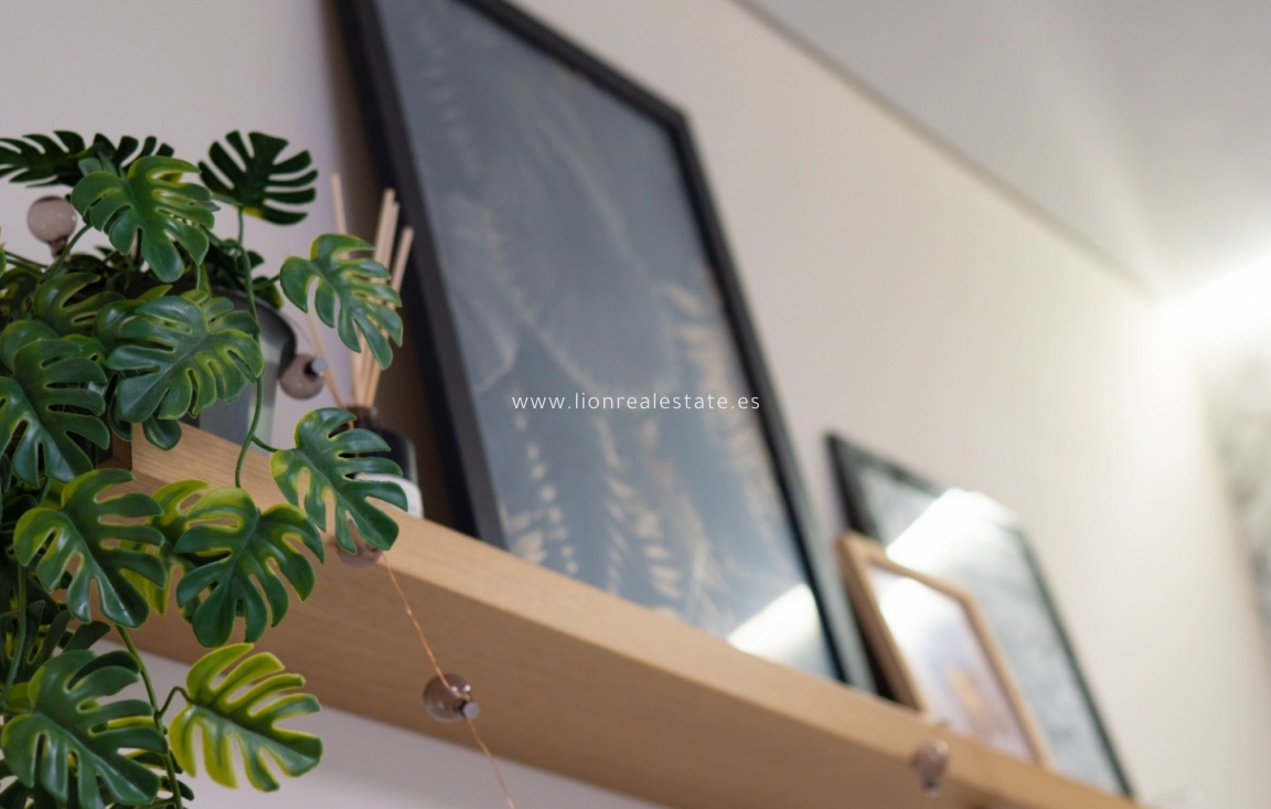 Reventa - Apartamento / piso - Torrevieja