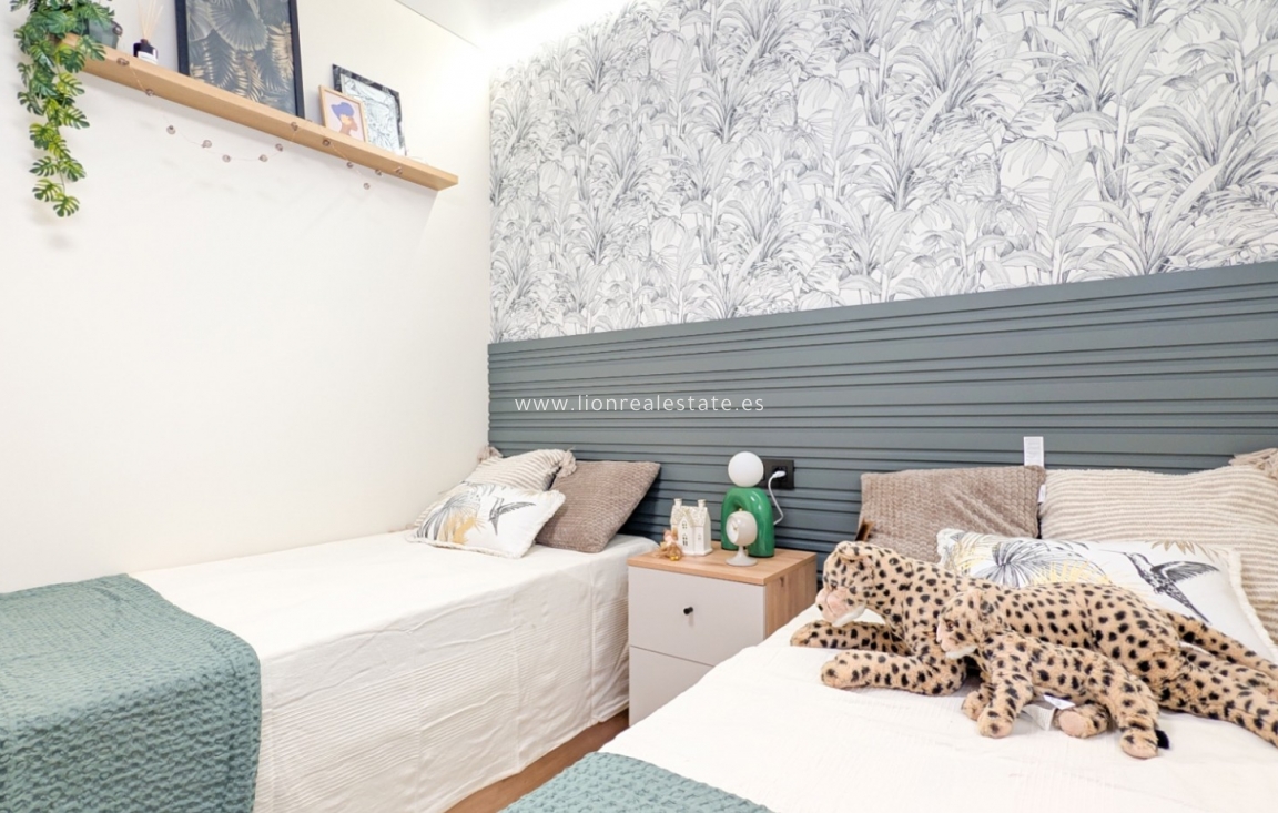 Reventa - Apartamento / piso - Torrevieja