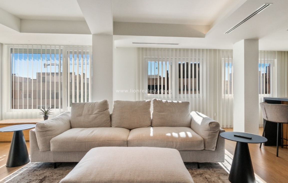 Reventa - Apartamento / piso - Torrevieja