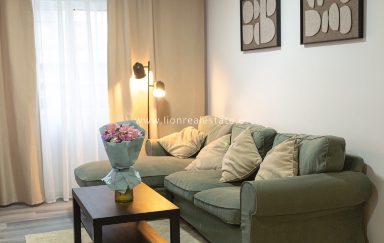 Reventa - Apartamento / piso - Torrevieja