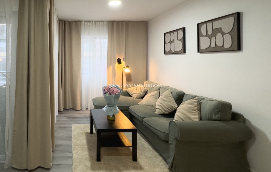 Reventa - Apartamento / piso - Torrevieja