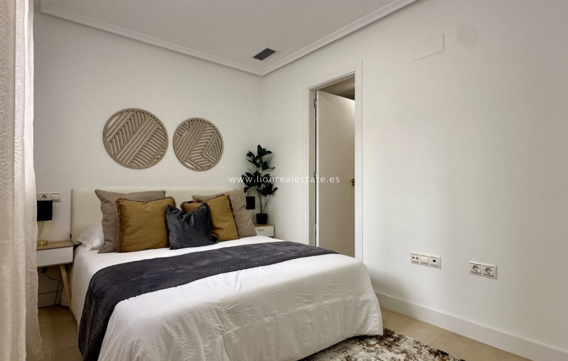 Reventa - Apartamento / piso - Torrevieja