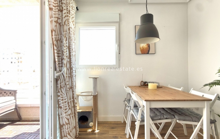 Reventa - Apartamento / piso - Torrevieja