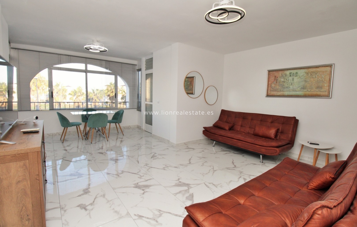 Reventa - Apartamento / piso - Villamartín