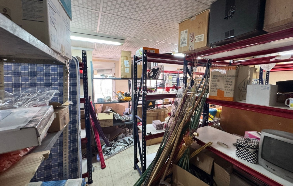 Reventa - Building - Torrevieja - Centro