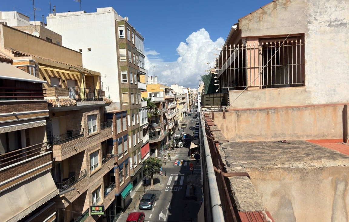 Reventa - Building - Torrevieja