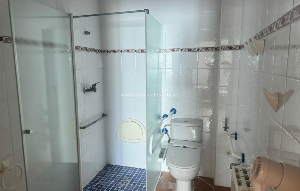 Reventa - Building - Valencia