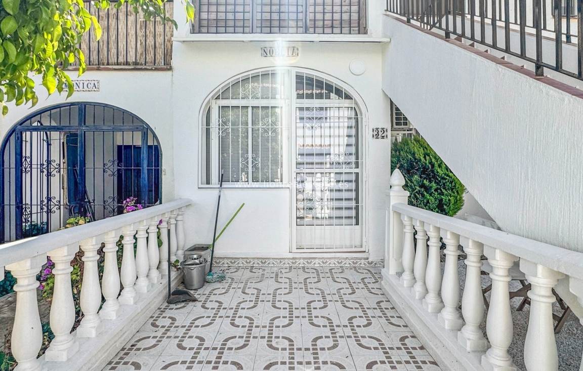 Reventa - Bungalow - Torrevieja - Los Balcones - Los Altos del Edén