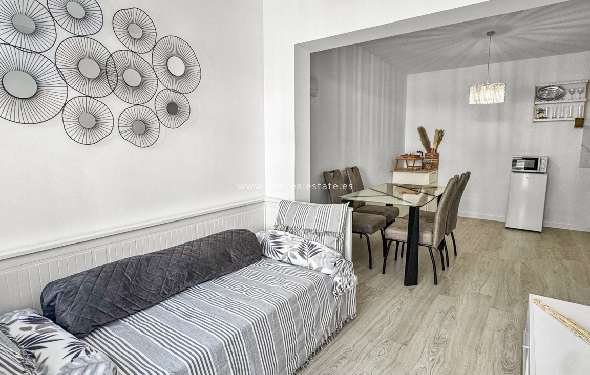 Reventa - Bungalow - Torrevieja - Los Balcones - Los Altos del Edén