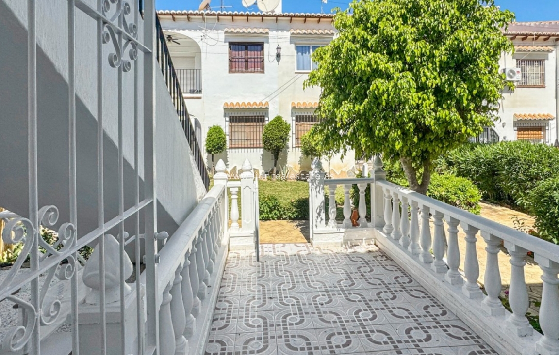 Reventa - Bungalow - Torrevieja - Los Balcones - Los Altos del Edén