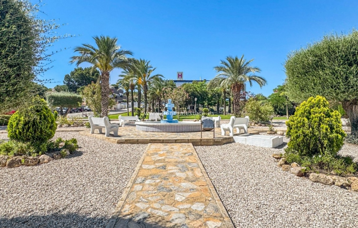 Reventa - Bungalow - Torrevieja - Los Balcones - Los Altos del Edén