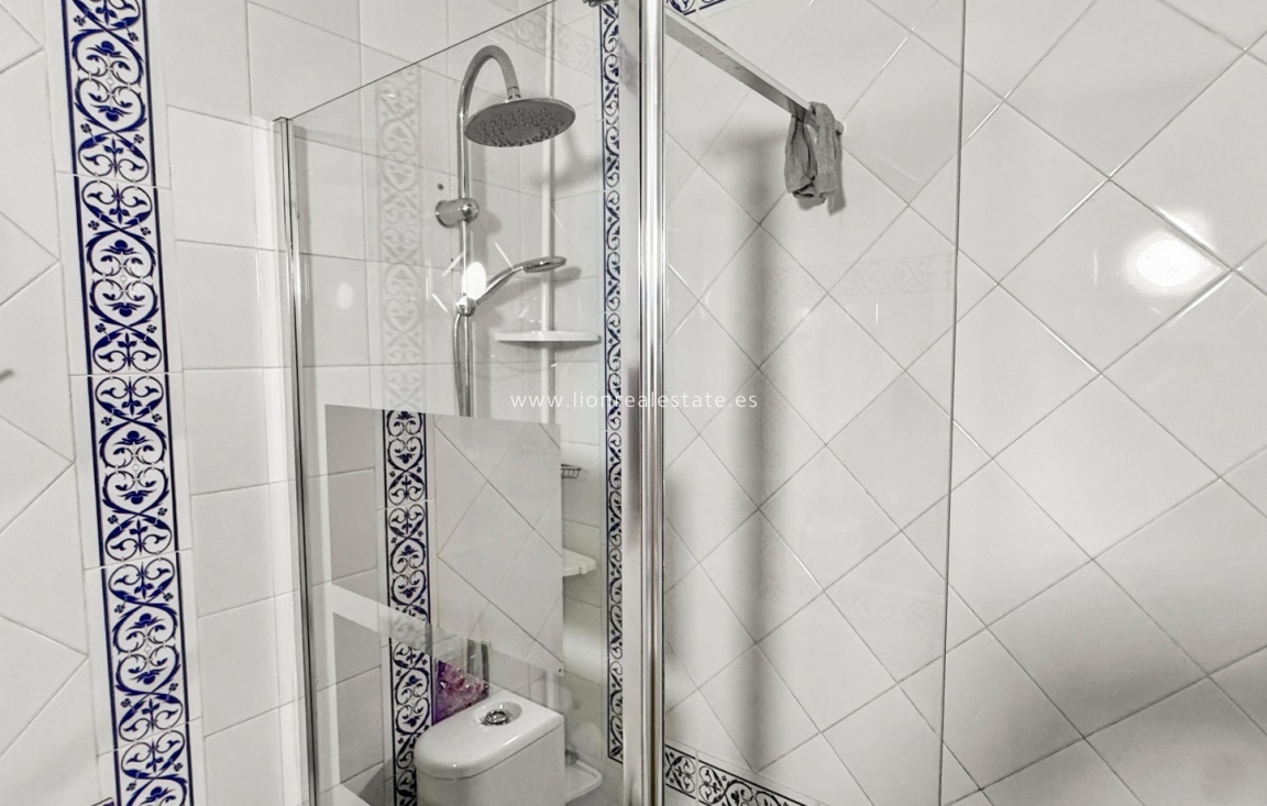 Reventa - Bungalow - Torrevieja - Nueva Torrevieja - Aguas Nuevas