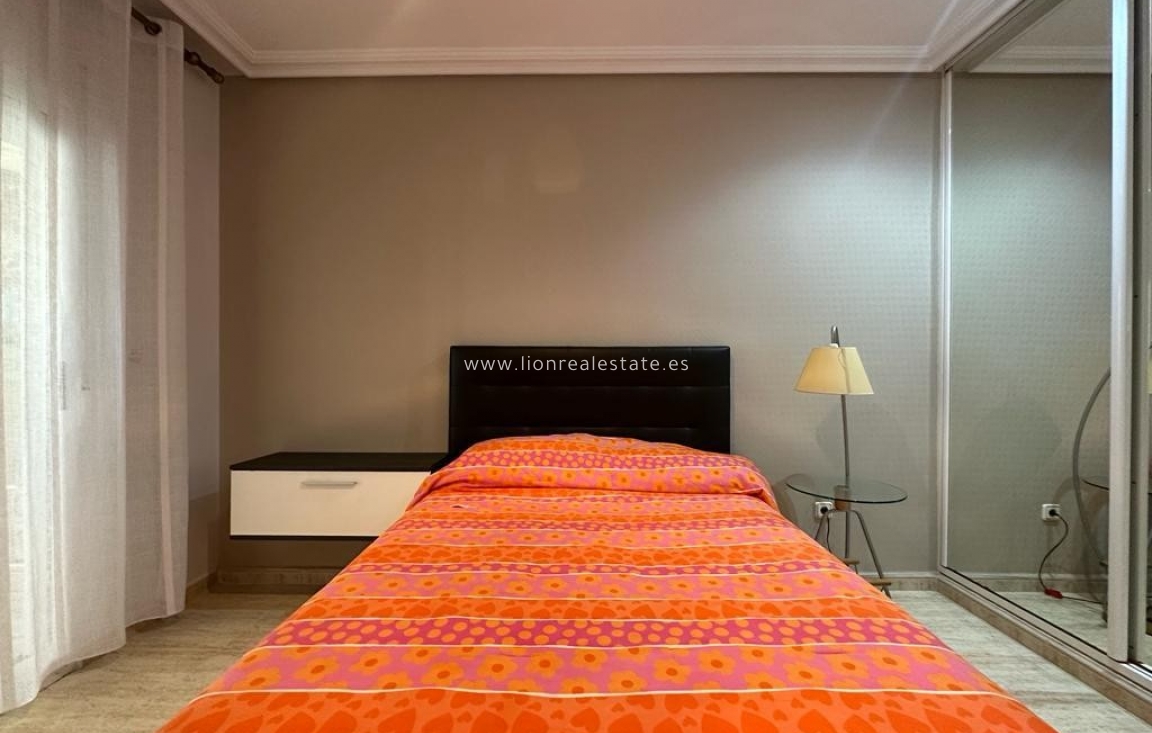 Reventa - Chalet - Guardamar del Segura - El moncayo