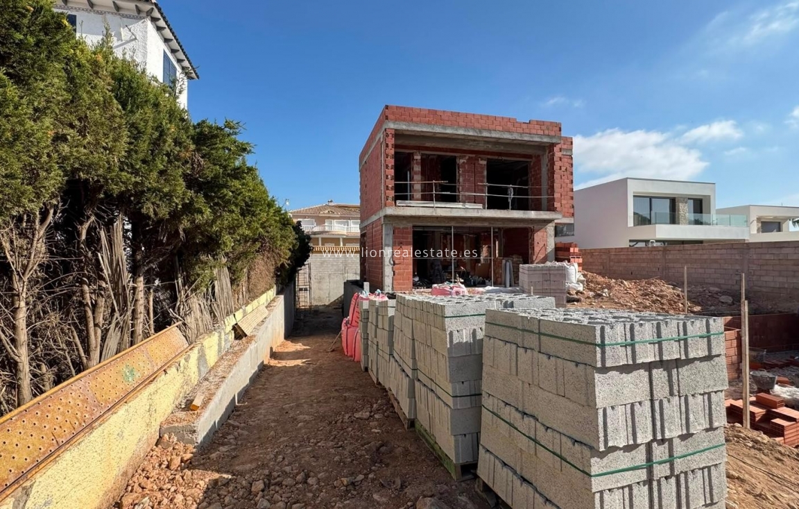 Reventa - Chalet - Orihuela Costa - La Zenia