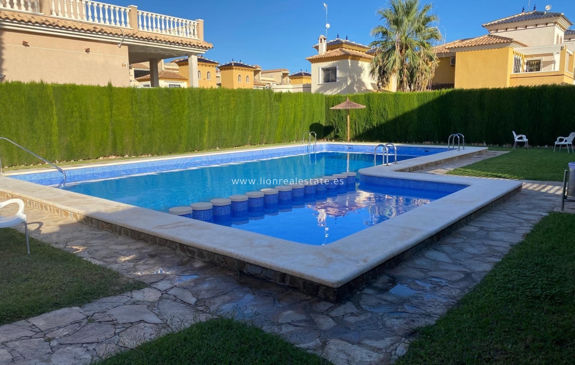 Reventa - Chalet - Orihuela Costa - Los Altos