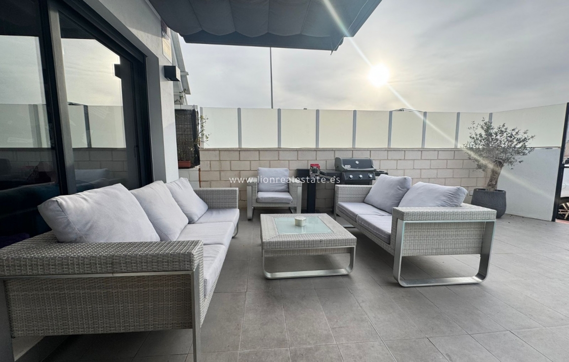 Reventa - Chalet - Orihuela Costa - Villamartín