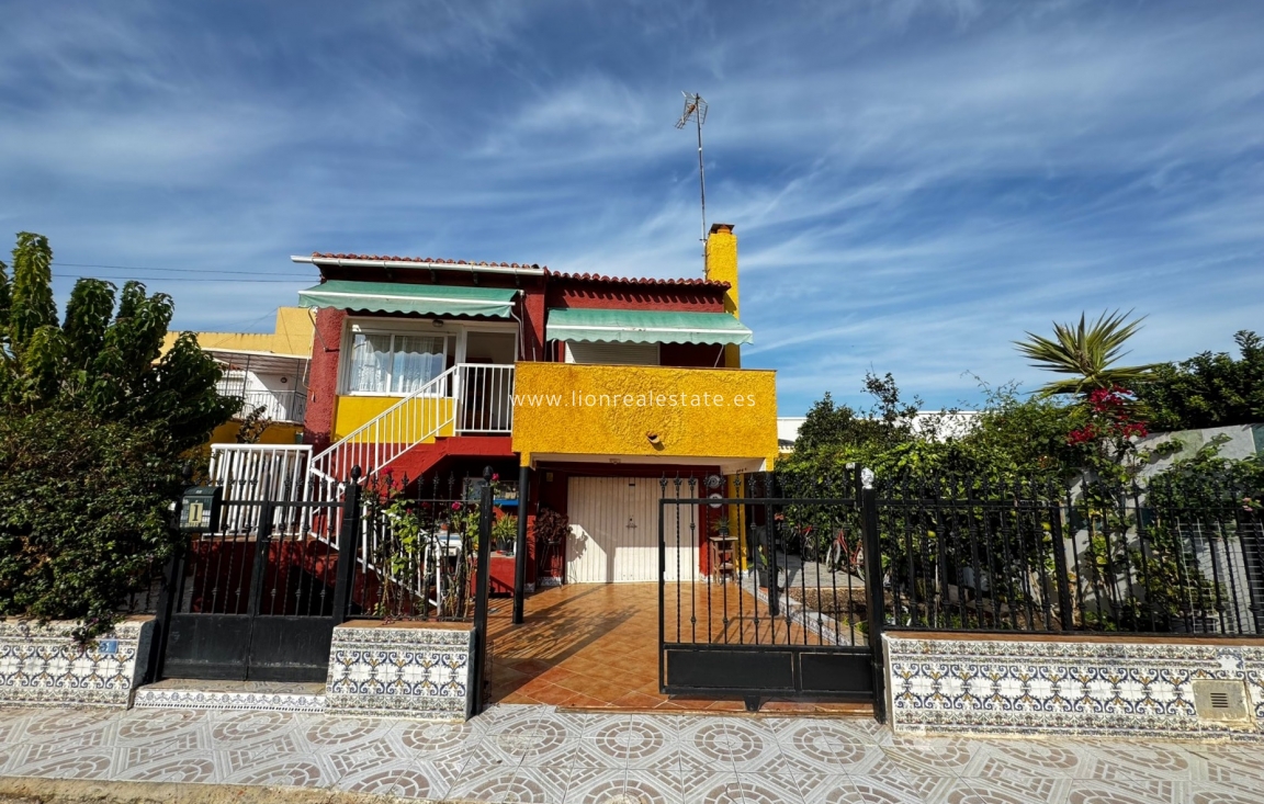 Reventa - Chalet - Punta Prima