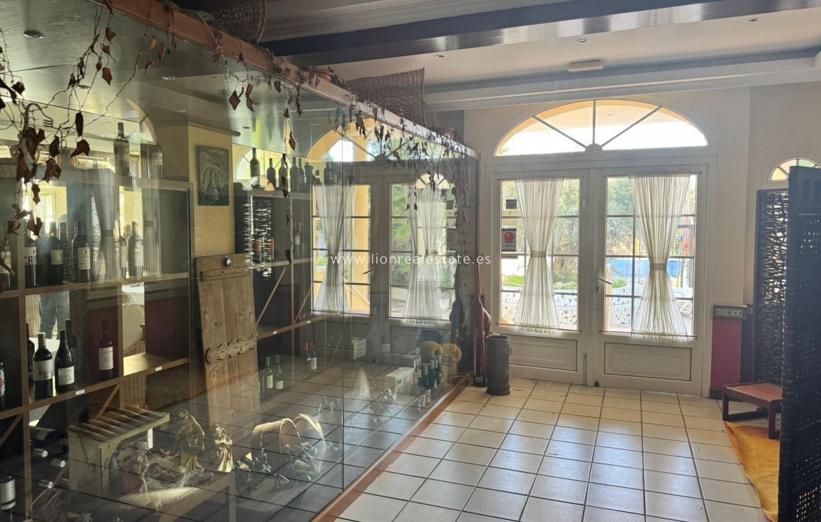 Reventa - Comercial - Orihuela Costa