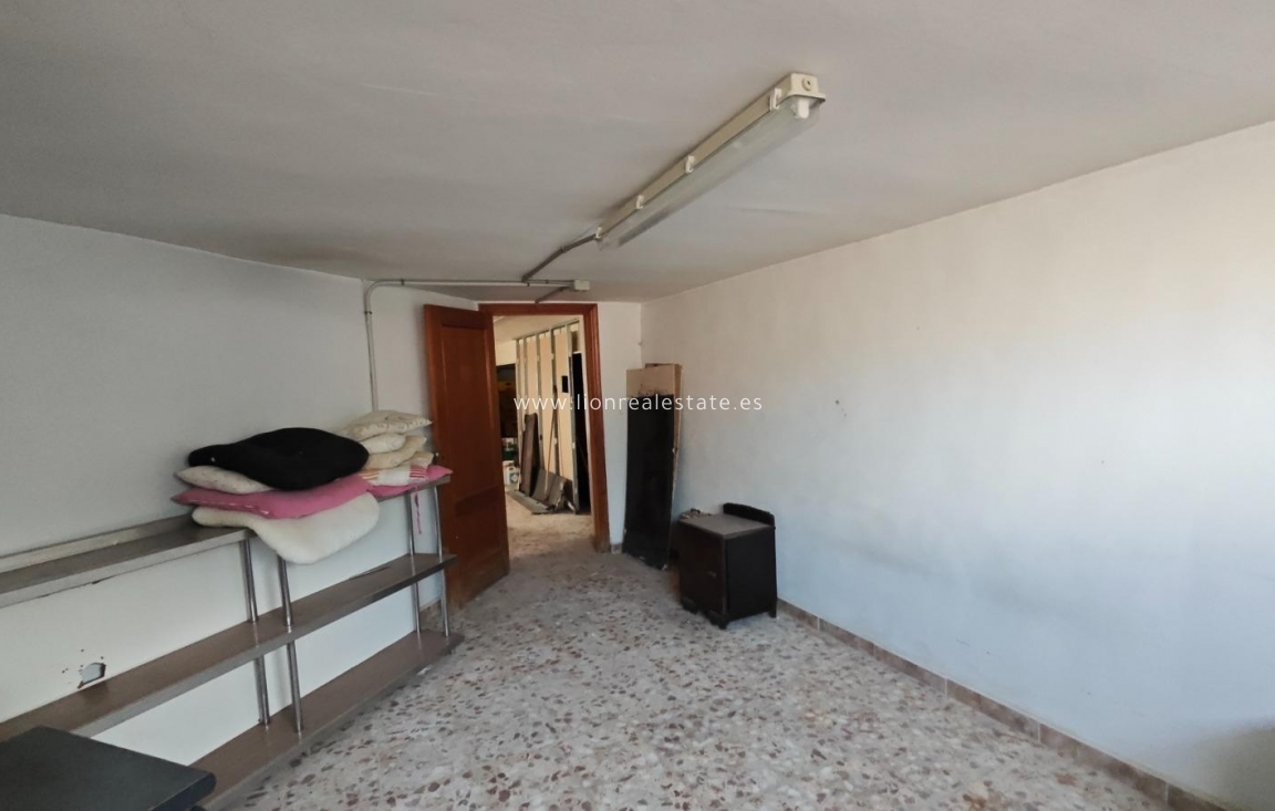 Reventa - Comercial - Torrevieja