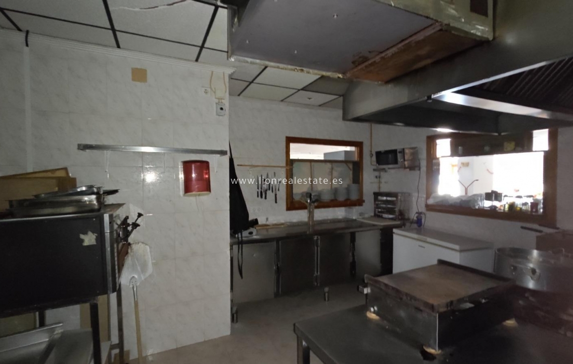 Reventa - Comercial - Torrevieja