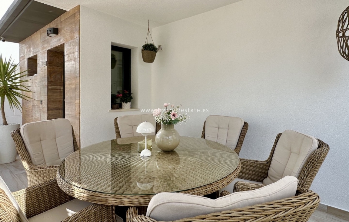 Reventa - Detached Villa - Orihuela Costa - Lomas de Cabo Roig