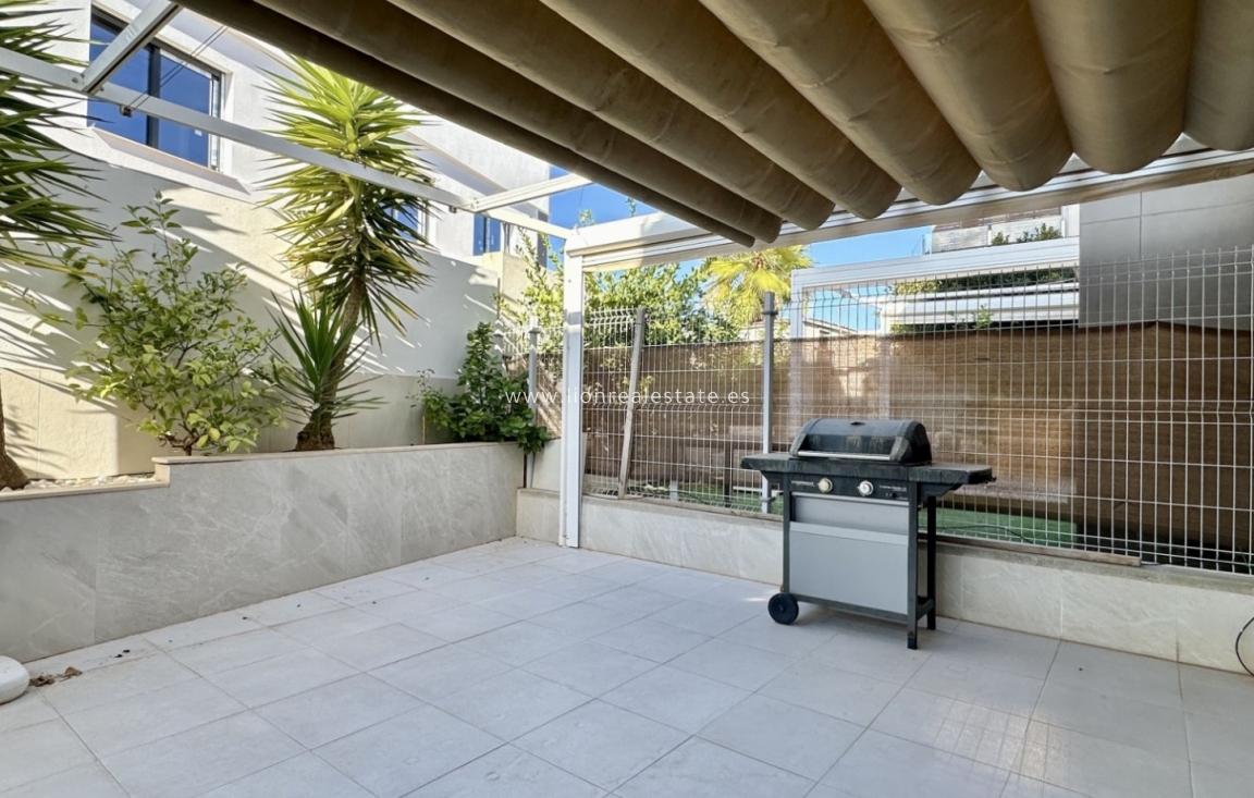 Reventa - Detached Villa - Orihuela Costa - Lomas de Cabo Roig