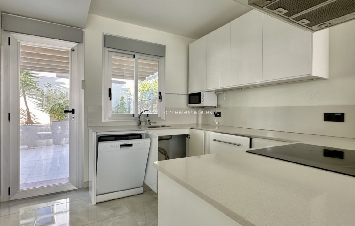 Reventa - Detached Villa - Orihuela Costa - Lomas de Cabo Roig