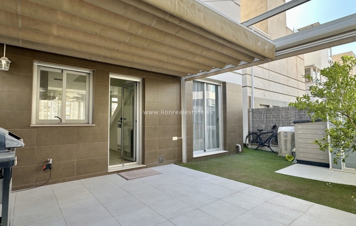 Reventa - Detached Villa - Orihuela Costa - Lomas de Cabo Roig