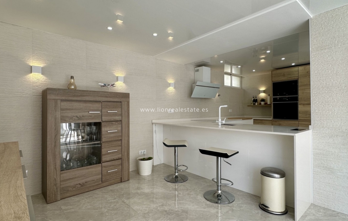 Reventa - Detached Villa - Orihuela Costa - Los Altos