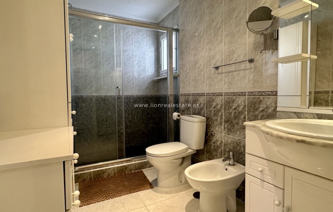 Reventa - Detached Villa - Orihuela Costa - Los Altos