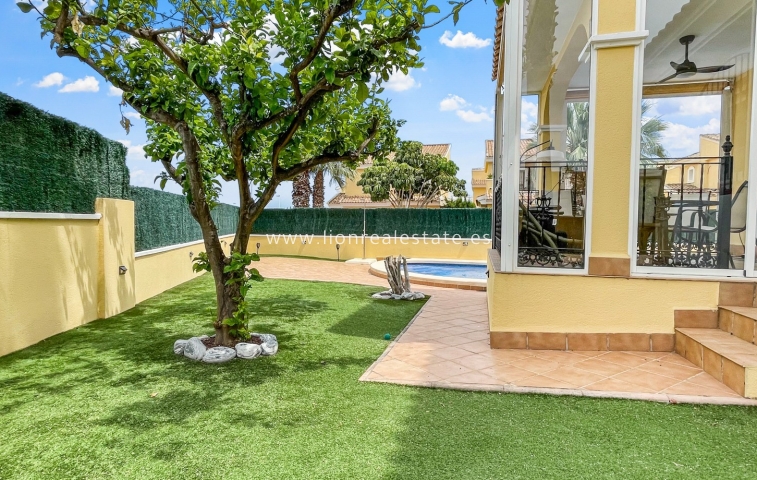 Reventa - Detached Villa - Orihuela Costa - Los Dolses