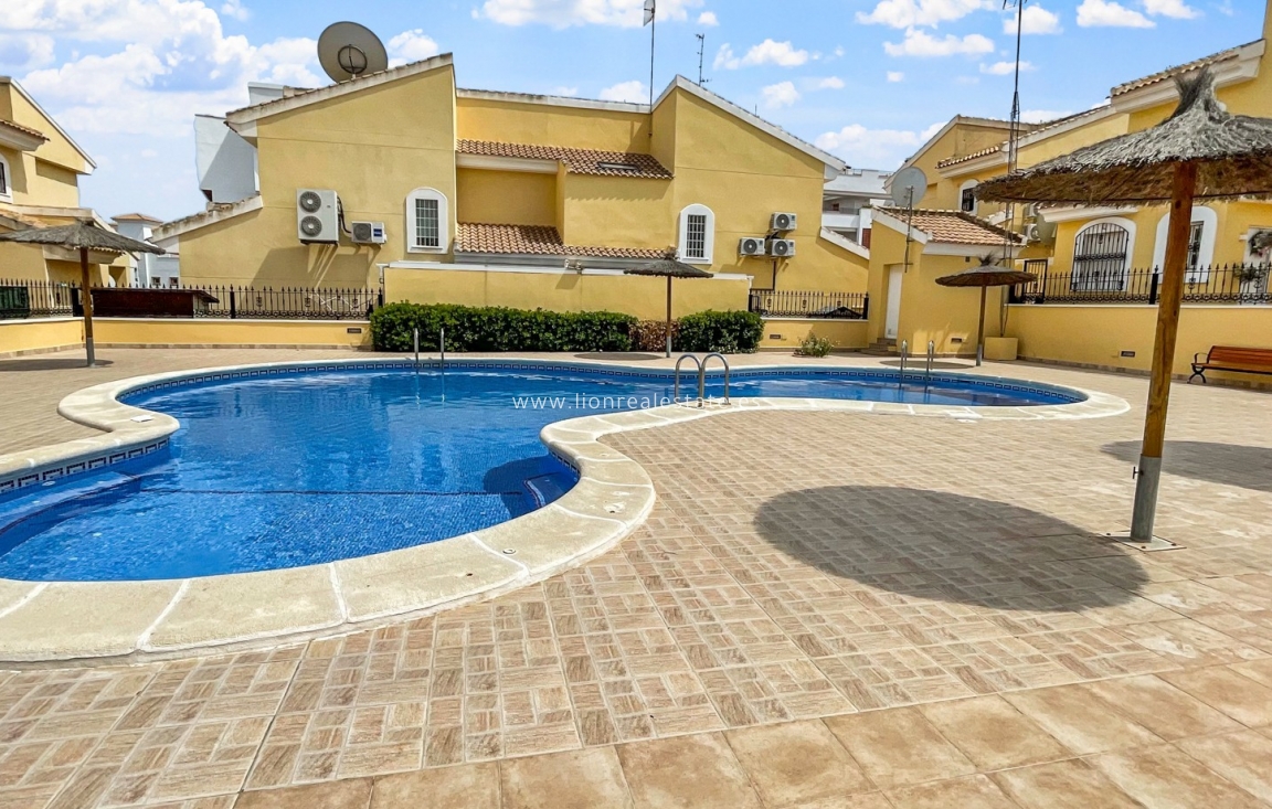 Reventa - Detached Villa - Orihuela Costa - Los Dolses