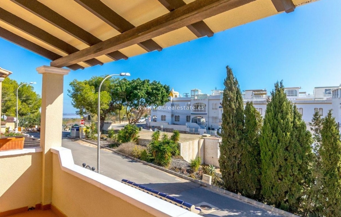 Reventa - Detached Villa - Orihuela Costa - Villamartín