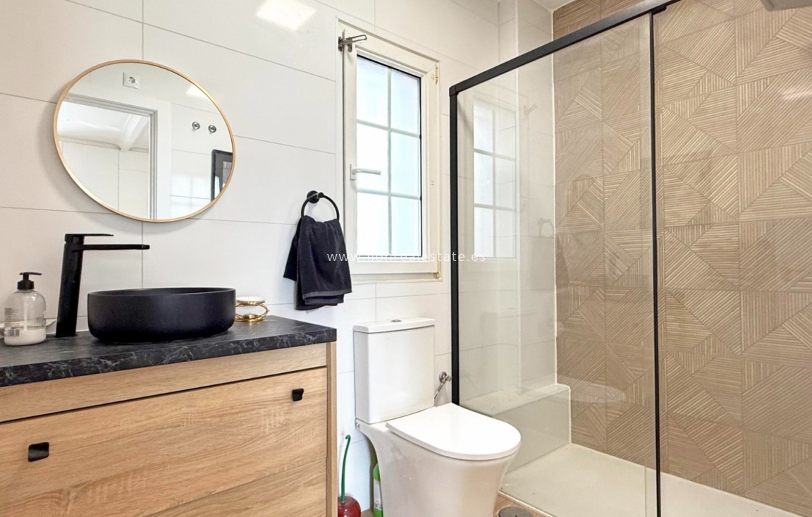 Reventa - Detached Villa - Orihuela Costa - Villamartín