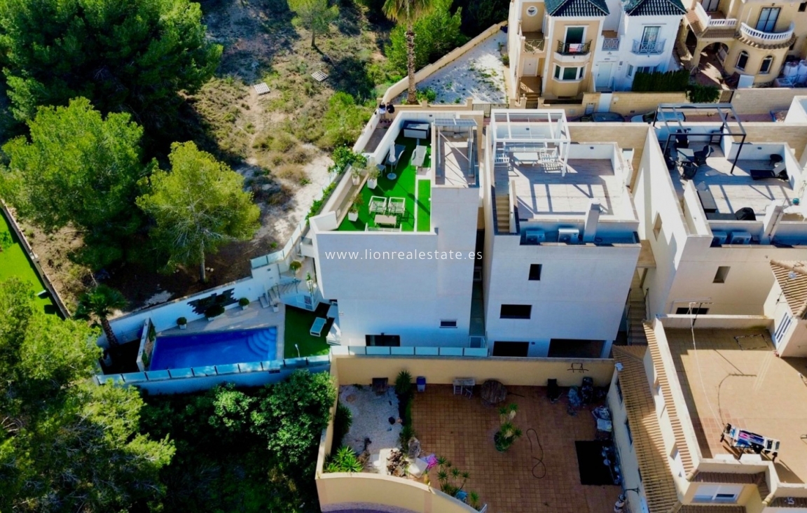 Reventa - Detached Villa - Orihuela Costa - Villamartín