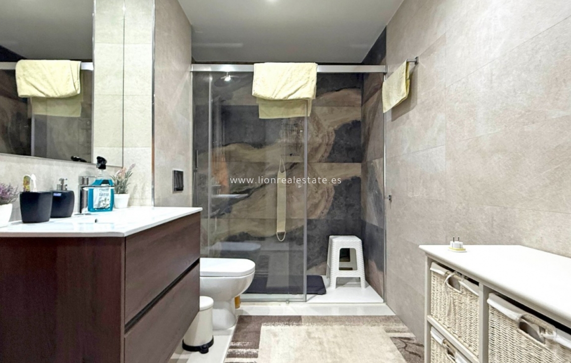 Reventa - Detached Villa - Orihuela Costa - Villamartín