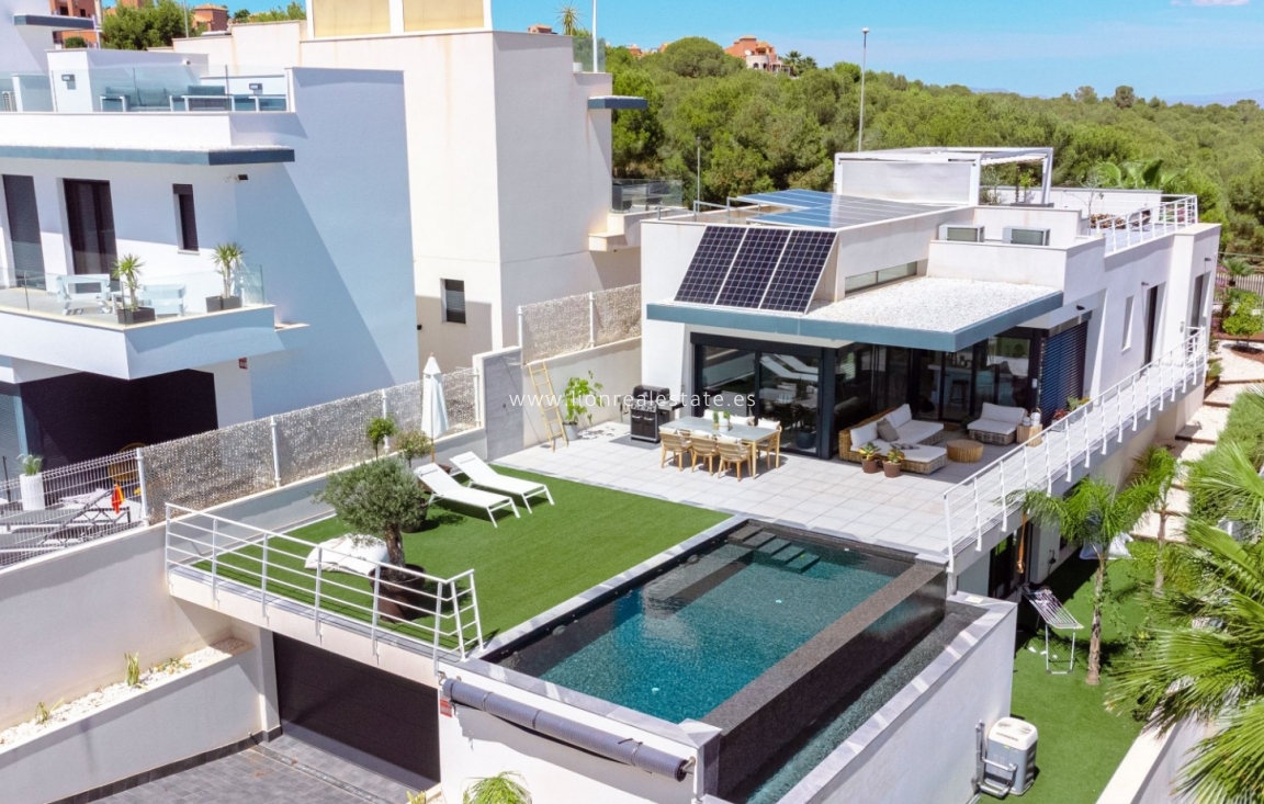 Reventa - Detached Villa - San Miguel de Salinas