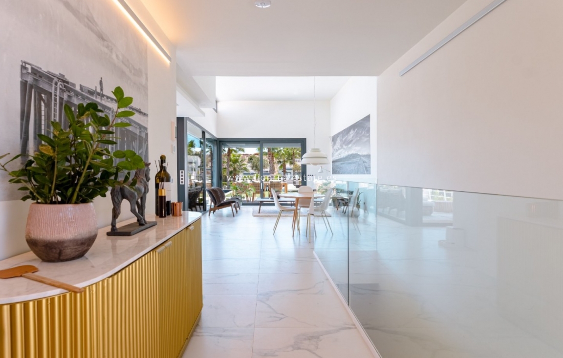 Reventa - Detached Villa - San Miguel de Salinas