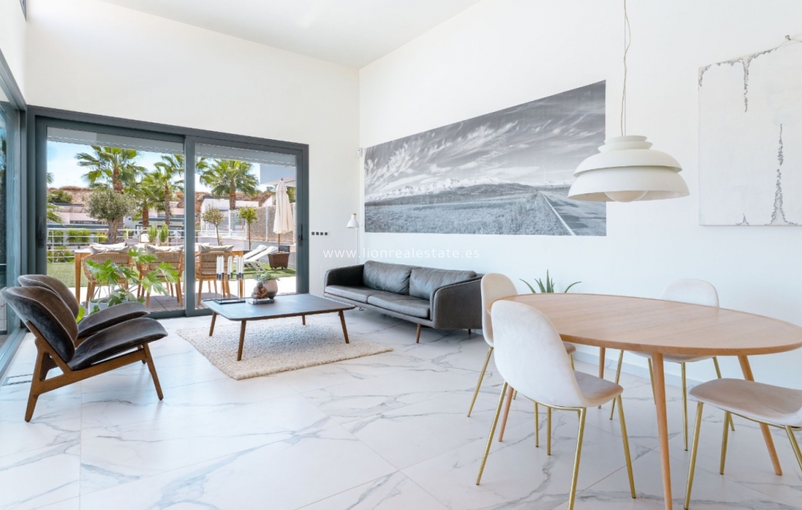 Reventa - Detached Villa - San Miguel de Salinas