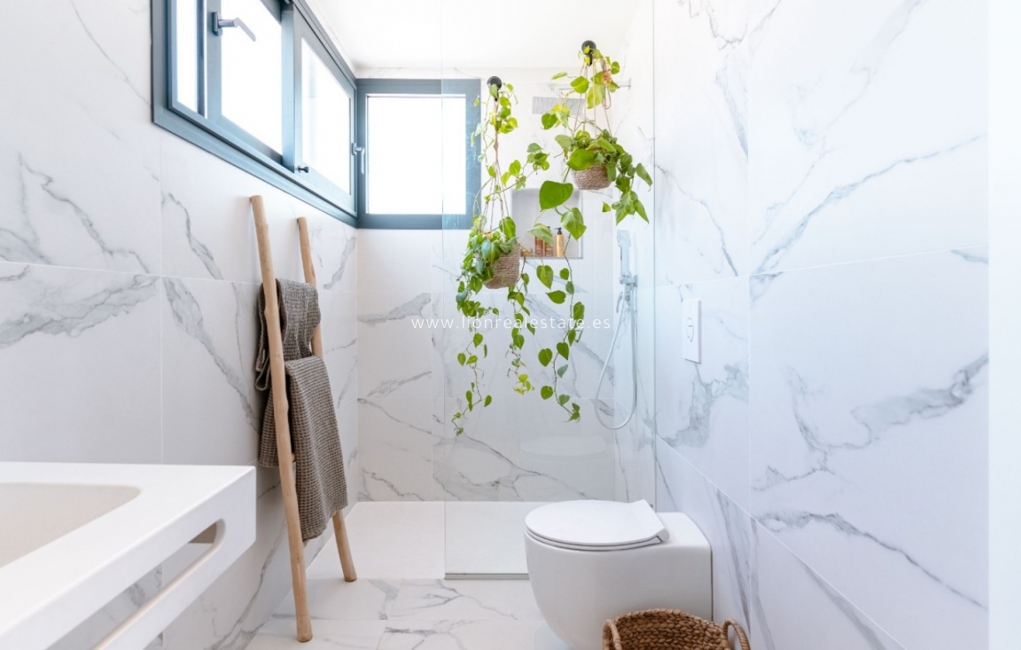 Reventa - Detached Villa - San Miguel de Salinas