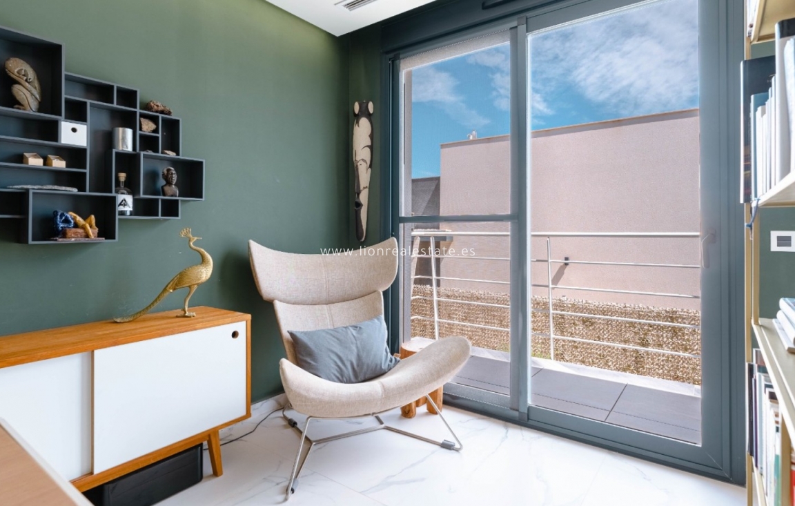 Reventa - Detached Villa - San Miguel de Salinas