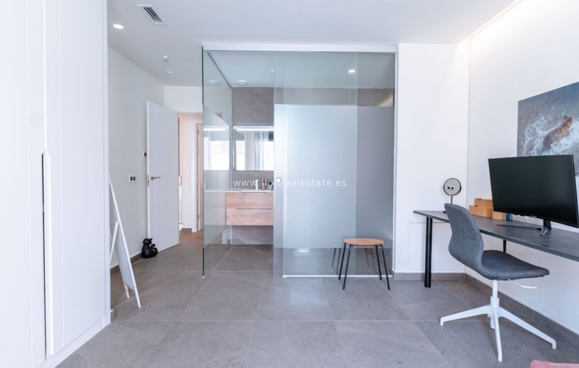 Reventa - Detached Villa - San Miguel de Salinas