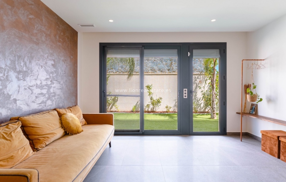 Reventa - Detached Villa - San Miguel de Salinas