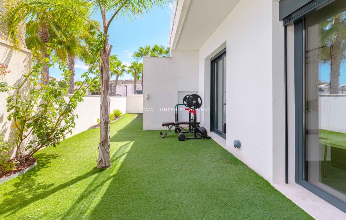 Reventa - Detached Villa - San Miguel de Salinas