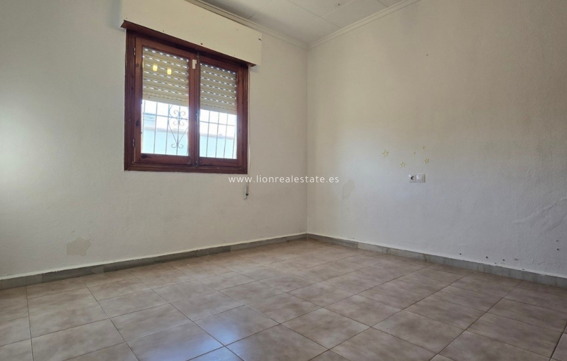 Reventa - Detached Villa - Torrevieja - El Chaparal